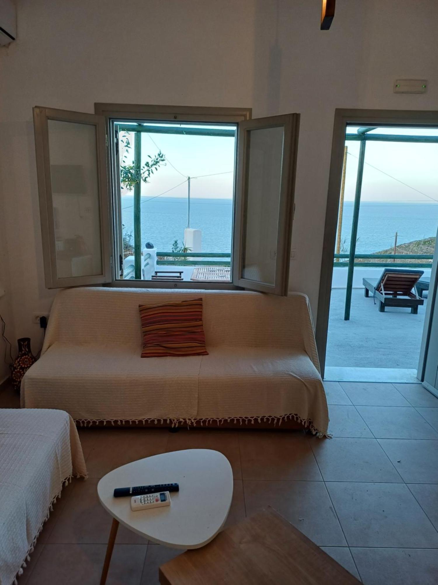 הוילה Foinikiá 'Irene' Cycladic House With Sunrise And Sea View! מראה חיצוני תמונה