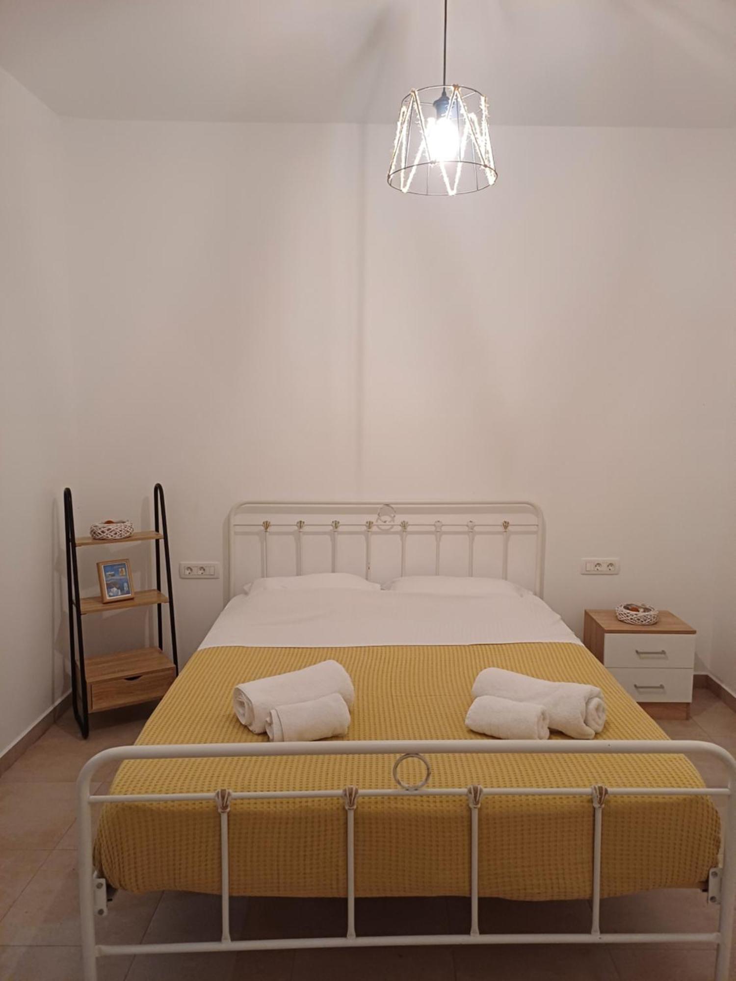 הוילה Foinikiá 'Irene' Cycladic House With Sunrise And Sea View! מראה חיצוני תמונה