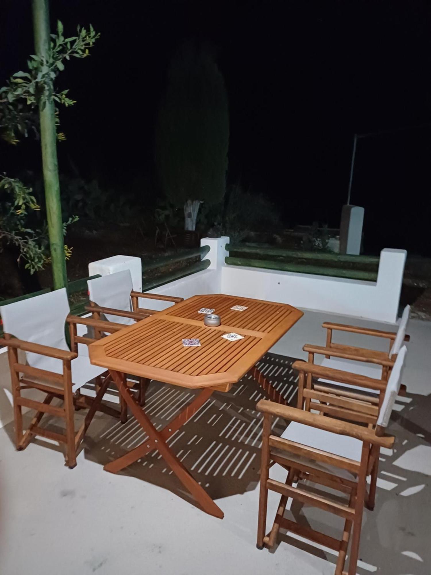 הוילה Foinikiá 'Irene' Cycladic House With Sunrise And Sea View! מראה חיצוני תמונה