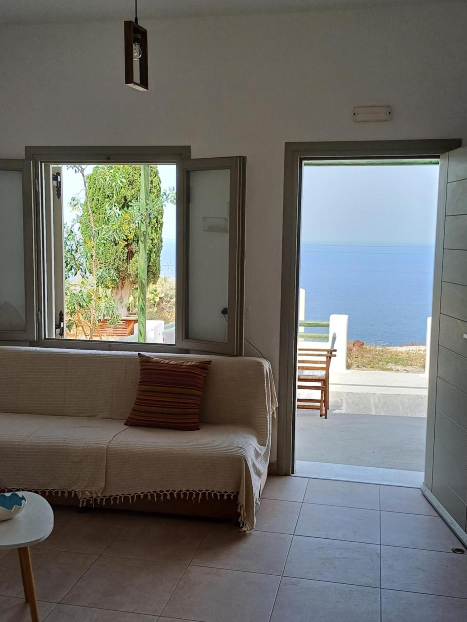 הוילה Foinikiá 'Irene' Cycladic House With Sunrise And Sea View! מראה חיצוני תמונה