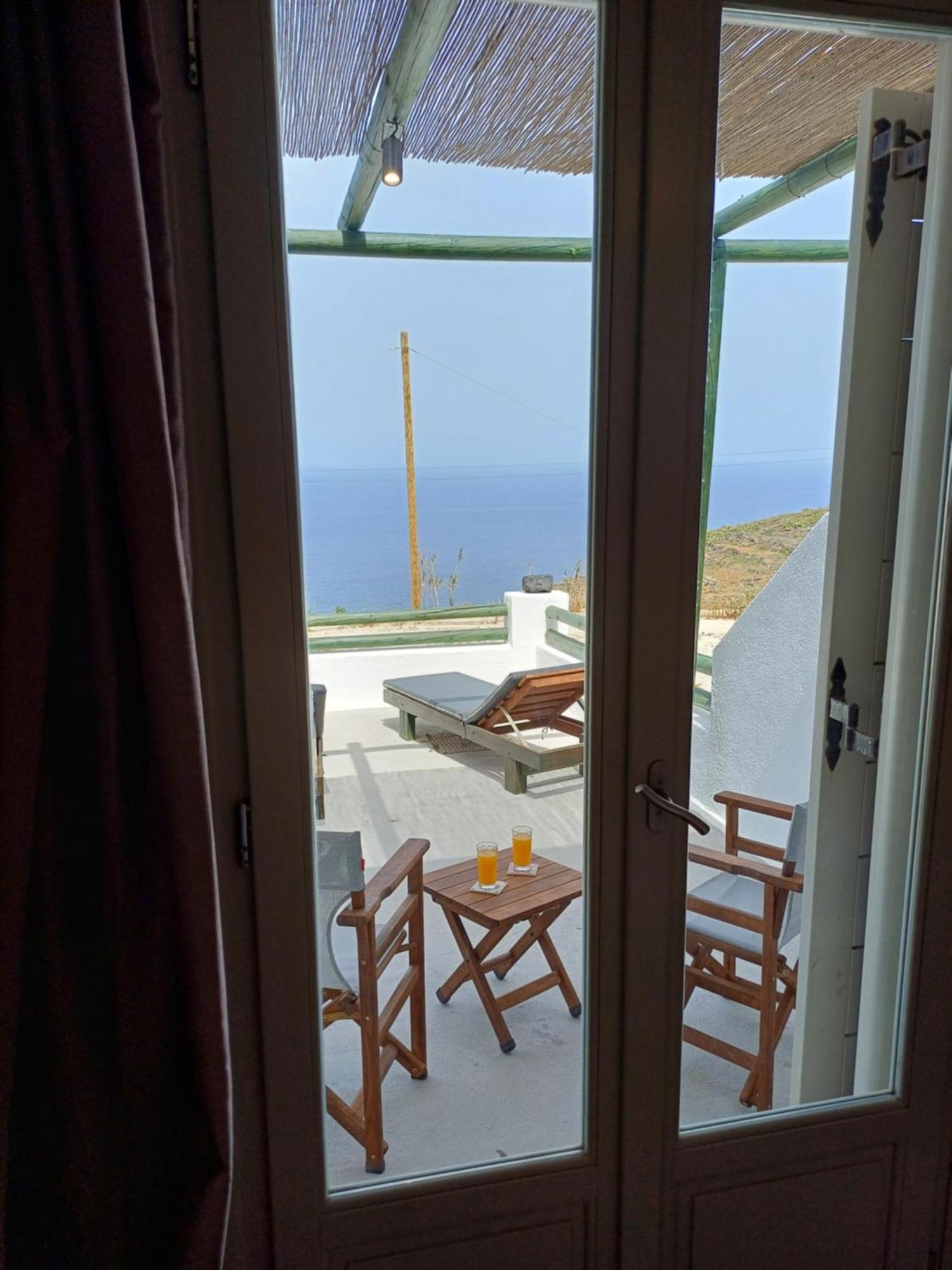 הוילה Foinikiá 'Irene' Cycladic House With Sunrise And Sea View! מראה חיצוני תמונה